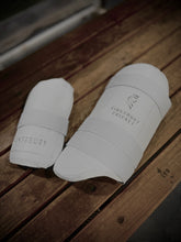 Load image into Gallery viewer, Thigh pad- Sovereign