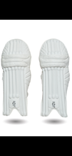 Load image into Gallery viewer, Sovereign batting pads