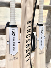 Load image into Gallery viewer, SOVEREIGN CRICKET BAT