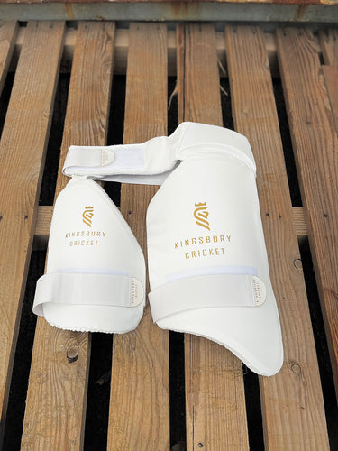 Thigh pad- White