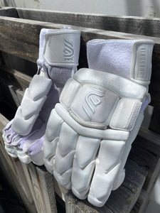 SOVEREIGN X batting gloves